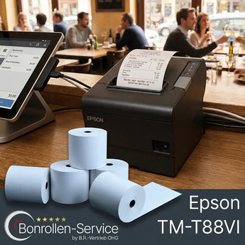 Schwarzer epson serie tm-t88vi thermodrucker mit stapel weißer bonrollen vor dem gerät sichtbar